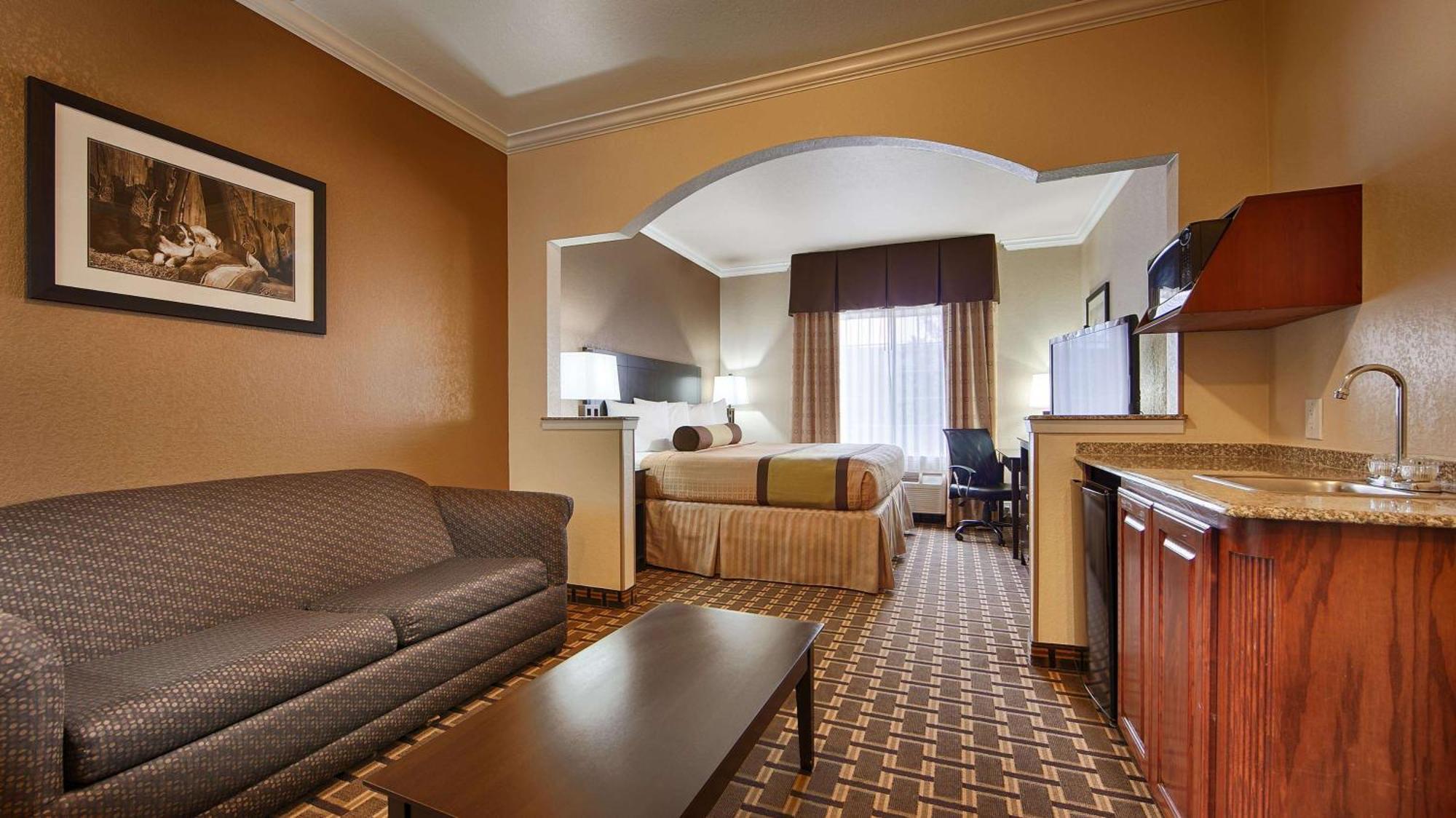 Best Western Plus Cutting Horse Inn & Suites Weatherford Exterior photo